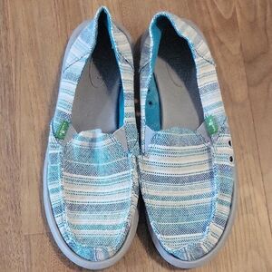 Sanuk Women's Striped Flats